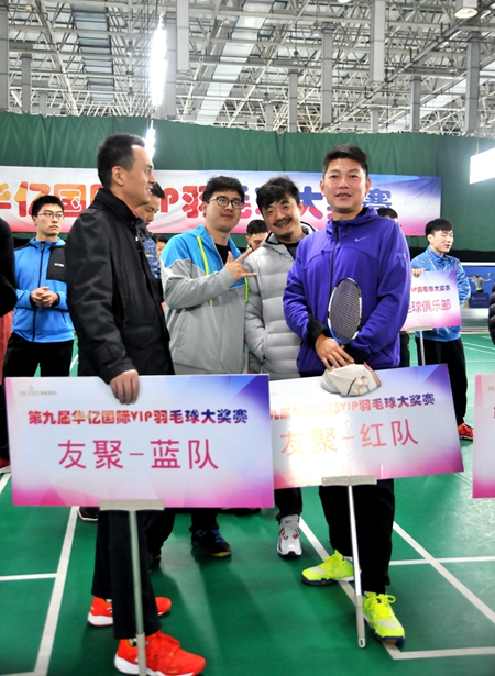 參賽隊員開心合影